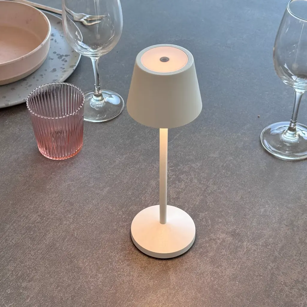 location lampe sans fil.avif