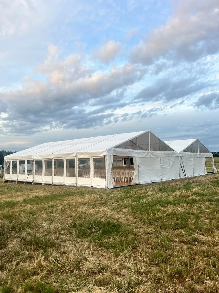 location chapiteau seminaire.jpg location chapiteau seminaire.jpg